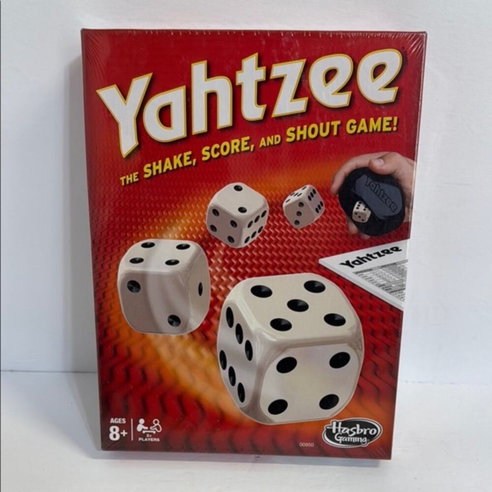 Hasbro Yahtzee Board Game NEW
